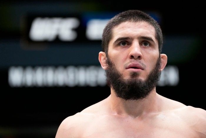 islam-makhachev.jpeg