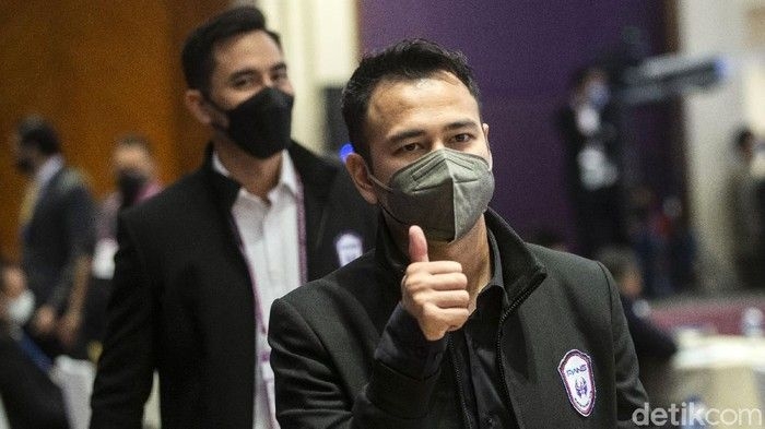 potret-raffi-kaesang-ikuti-kongres-pssi_169.jpeg