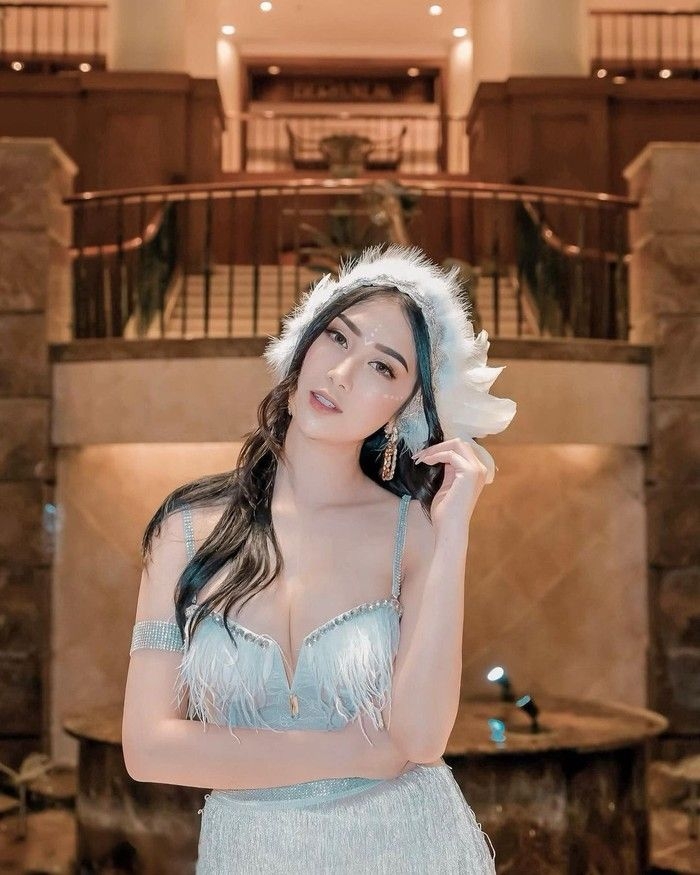 putri-farin-1.jpeg