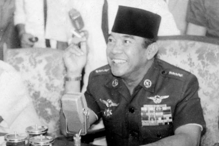 0236566SOEKARNO194-03780x390.JPG