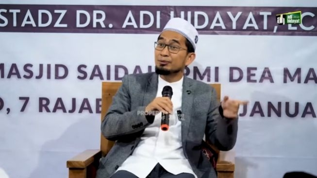 23794-ustaz-adi-hidayat-adi-hidayat-official.jpg