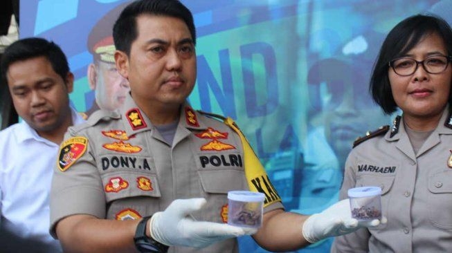 30555-kapolres-malang-kota-akbp-dony-alexander.jpg