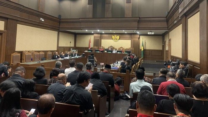 ahli-di-sidang-hasto-1749104775069_169.jpeg
