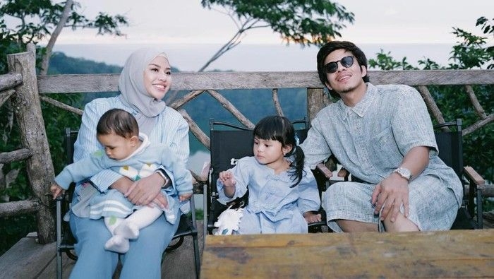 aurel-hermansyah-dan-atta-halilintar_169.jpeg