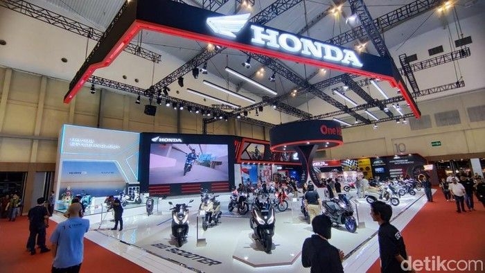 booth-honda-di-imos-2024_169.jpeg