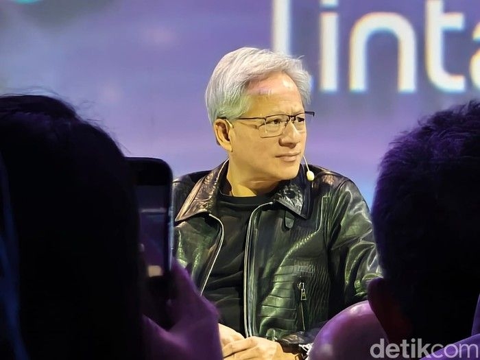 ceo-nvidia-jensen-huang-4.jpeg