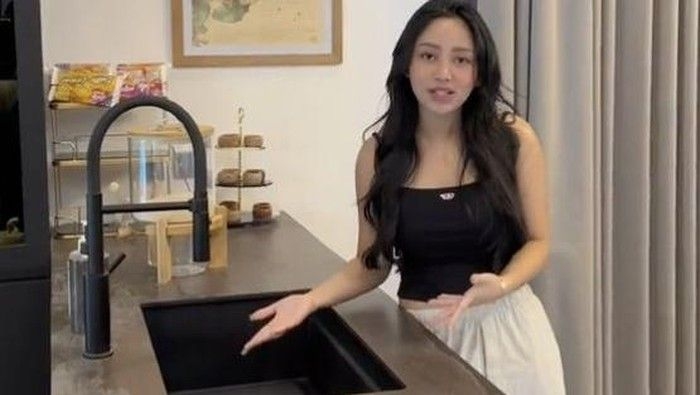 dapur-rachel-vennya-1_169.jpeg