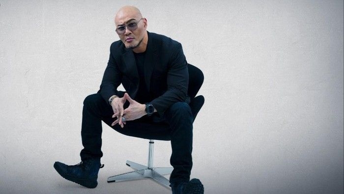 deddy-corbuzier_169.jpeg