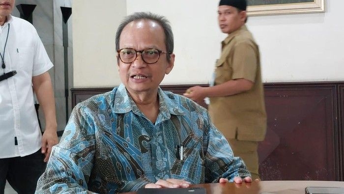 deputi-bidang-usaha-mikro-kemenkop-ukm-yulius_169.jpeg