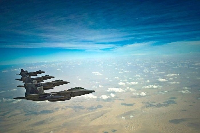 f-22-raptor-10.jpeg