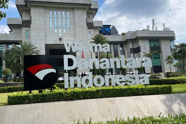 ghuyj.jpg