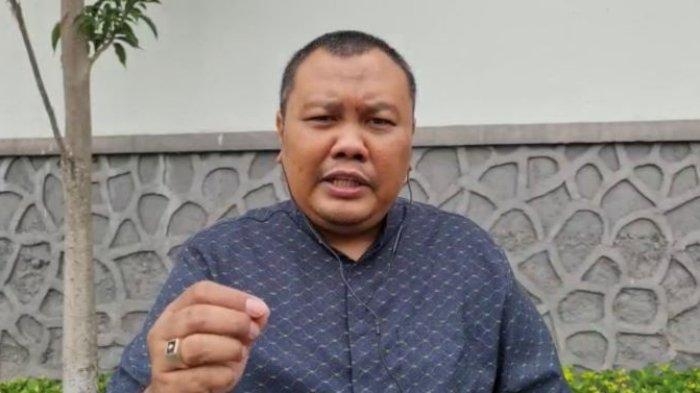 hendri-satrio-cek-1.jpg