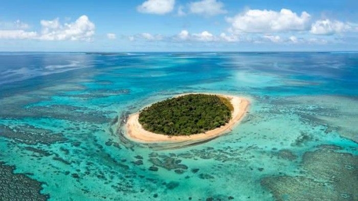 ilustrasi-pulau-tak-berpenghuni_169.jpeg
