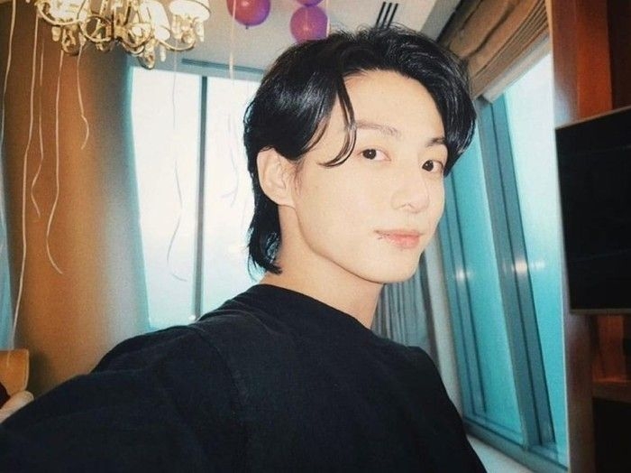 jeon-jungkook-5_43.jpeg