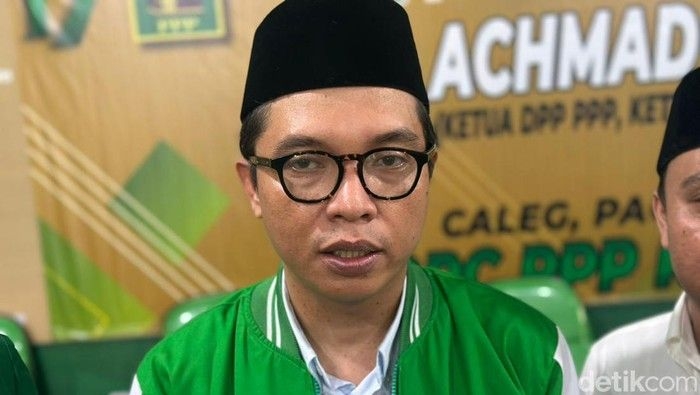 ketua-dpp-ppp-achmad-baidowi-di-surabaya_169.jpeg
