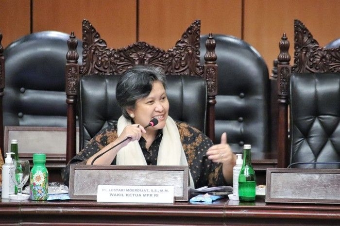 lestari-moerdijat.jpeg