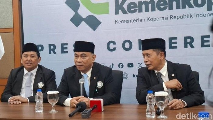 menteri-koperasi-menkop-budi-arie-setiadi_169.jpeg