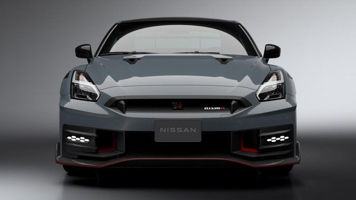 new-nissan-gt-r-nismo-special-edition-1_169.jpeg