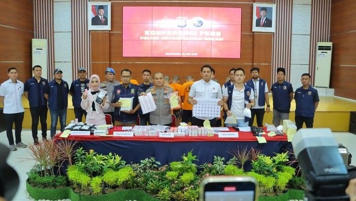 pabrik-skincare-palsu-di-bekasi-1748321176811_169.jpeg