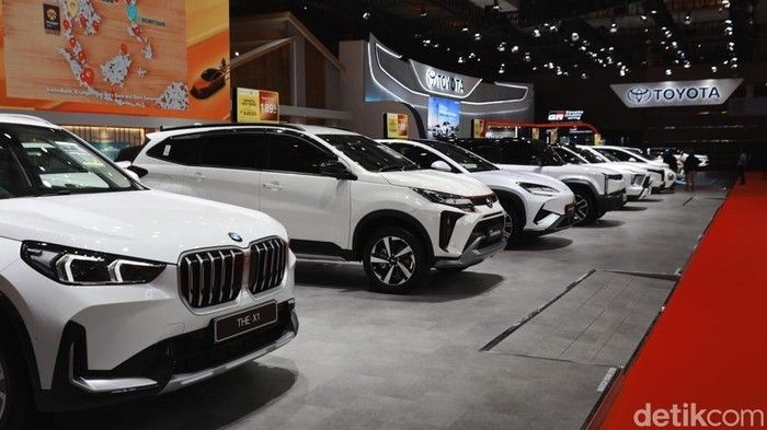 pameran-mobil-iims-2025-1740189301336_169.jpeg