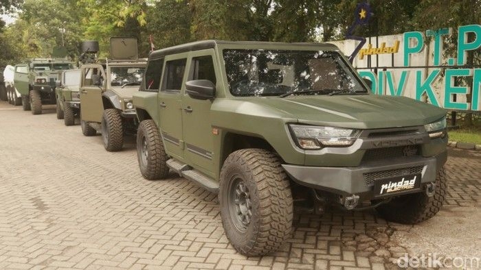 penampakan-mobil-maung-yang-diproduksi-pt-pindad.jpeg