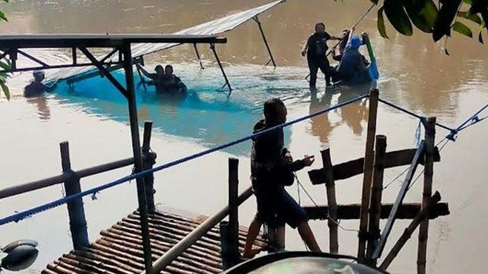 perahu-penyeberangan-tenggelam.jpg