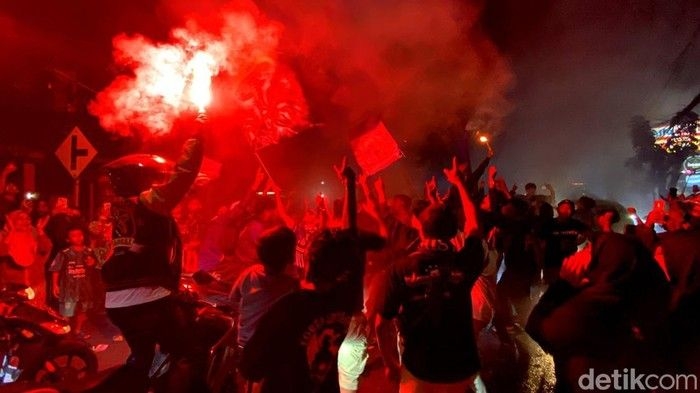 perayaan-juara-persib-bandung-1748097302226_169.jpeg