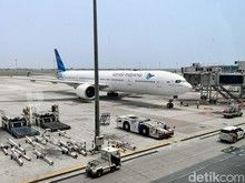 pesawat-garuda-indonesia-di-bandara-soetta_43.jpeg