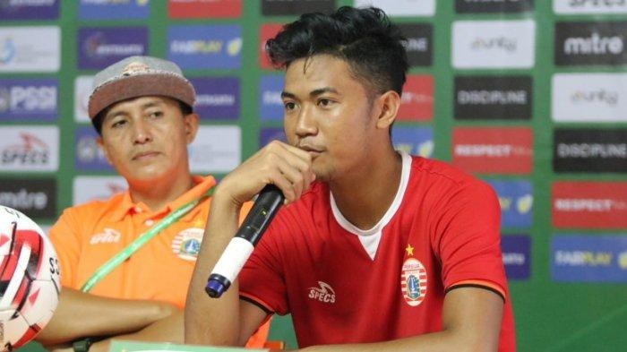 resky-fandi-witriawan-saat-di-sesi-preskon.jpg