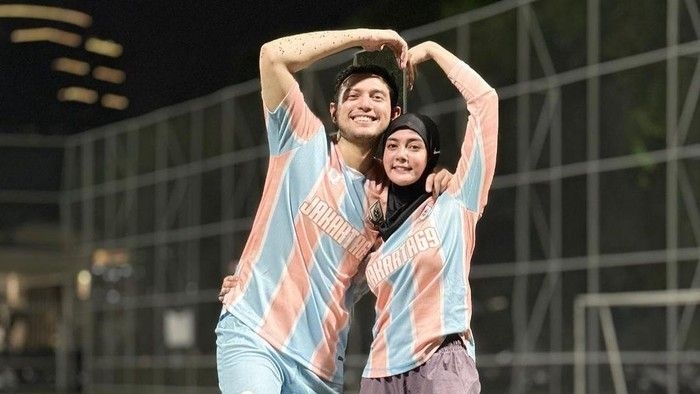 rifky-balweel_169.jpeg