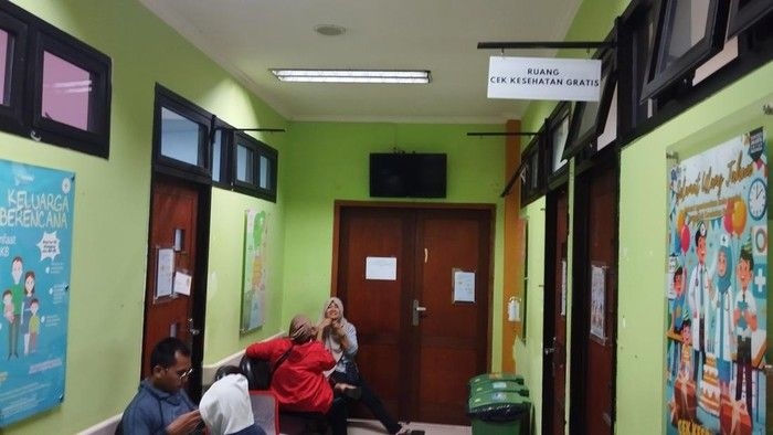 suasana-di-puskesmas-cipayung-fawdidetikcom_169.jpeg