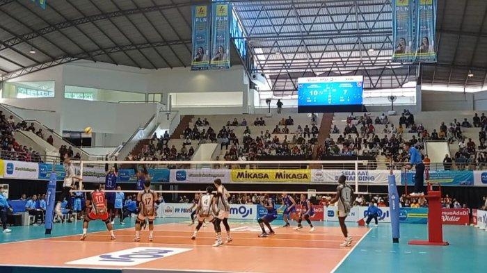 surabaya-bin-samator-vs-kudus-sukun-badak-12223.jpg