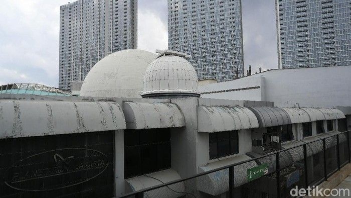 terkini-progres-pemugaran-planetarium-jakarta-7_169.jpeg