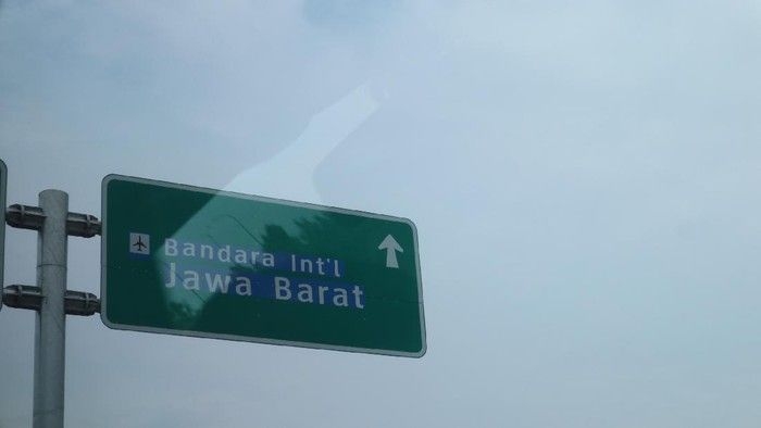 tol-akses-bandara-kertajati-beroperasi_169.jpeg