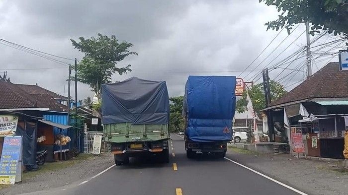 truk-kelebihan-muatan-odol_169.jpeg