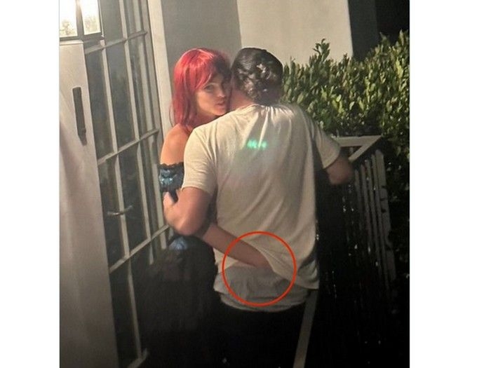 vittoria-ceretti-leonardo-dicaprio_43.png