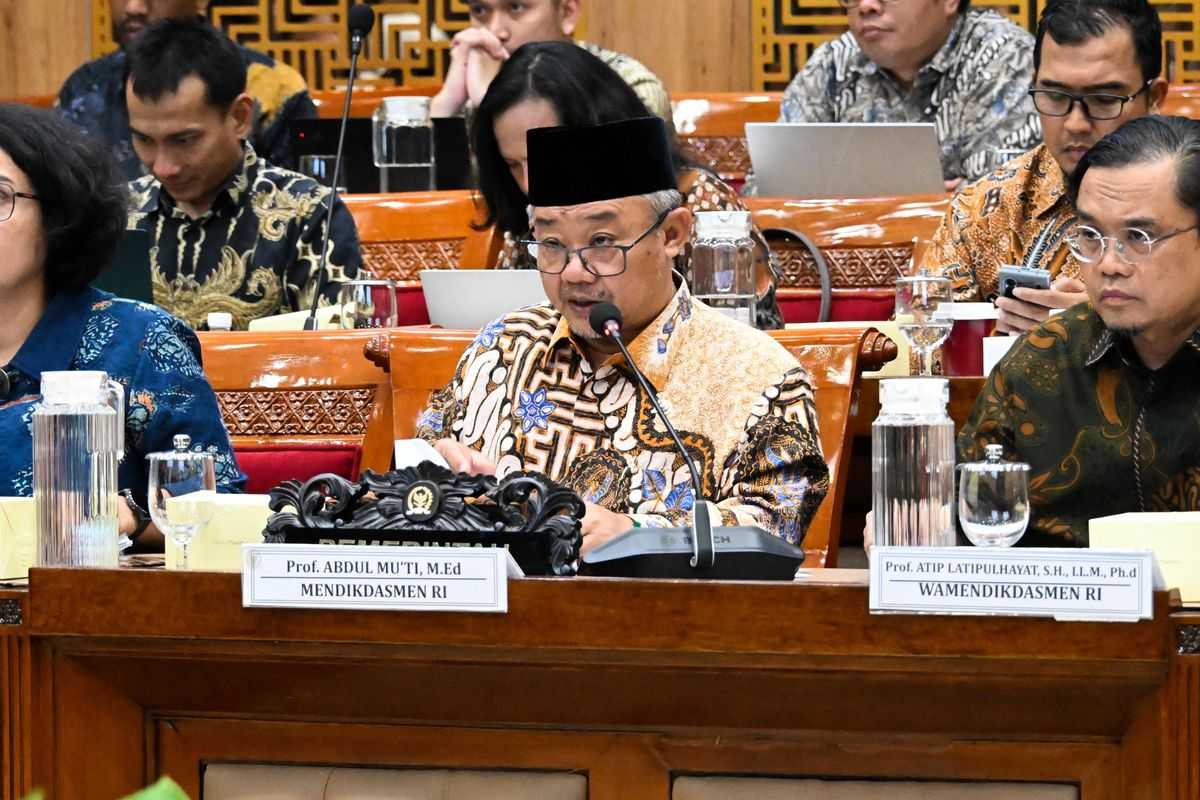 Erupsi Gunung Anak Krakatau, Mendikdasmen Izinkan Sekolah Sesuaikan Jam Belajar