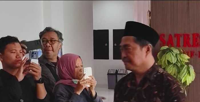 KPK Periksa Sejumlah Orang di Mapolresta Banyumas, Wakil Rektor Unsoed Turut Hadir
