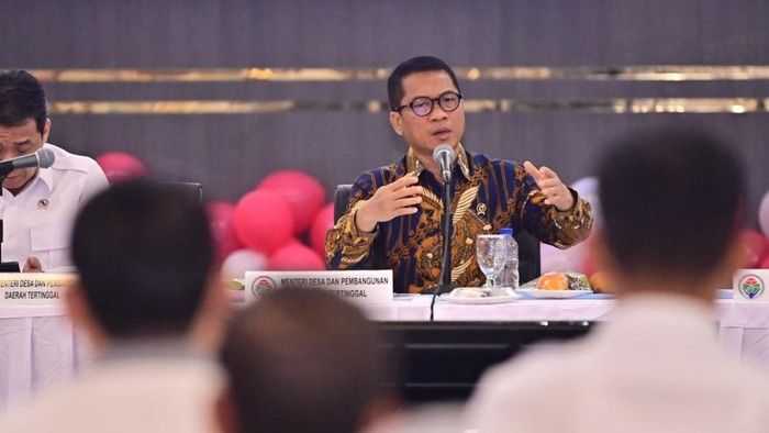 Mendes Yandri Minta Tenaga Ahli Pemberdayaan Masyarakat Lebih Produktif Dorong Kemajuan Desa