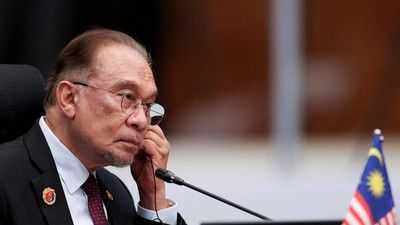 PM Malaysia Usulkan Kerja Sama ASEAN untuk Atasi Kabut Asap Karhutla Indonesia