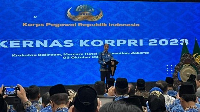 Jokowi dan Optimisme Indonesia Sebagai Pemain Utama Industri Mobil Listrik