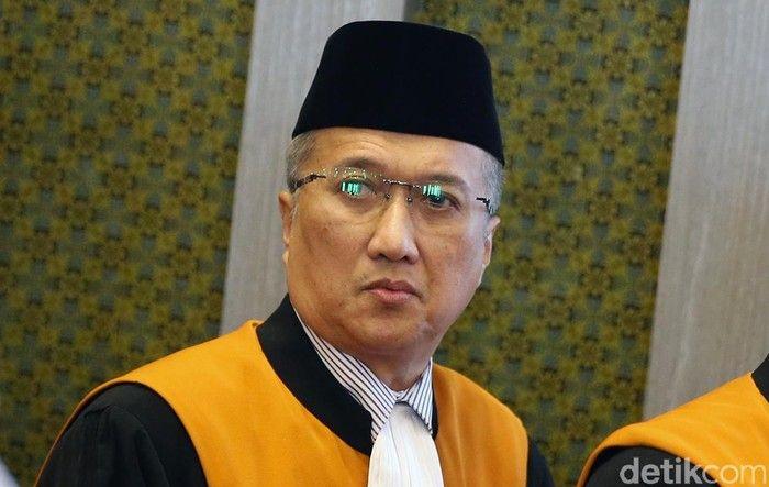 Intip Garasi Sudrajad Dimyati, Hakim Agung yang Jadi Tersangka KPK