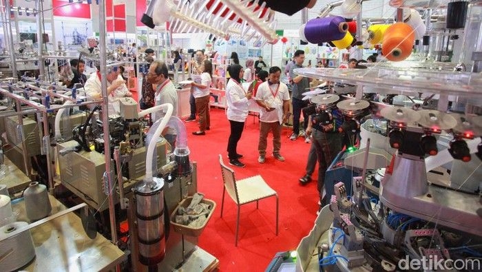 500-perusahaan-ramaikan-pameran-industri-tekstil-di-jiexpo-kemayoran_169.jpeg