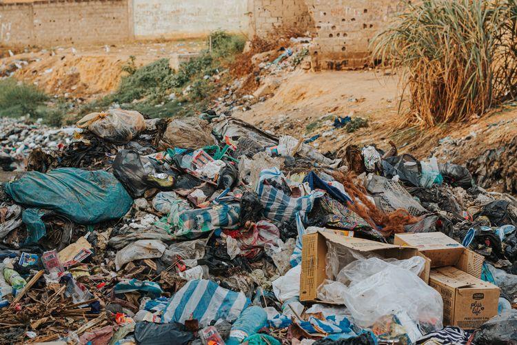 Inisiatif Peningkatan Kesadaran Pengelolaan Sampah dan Pelestarian Alam di Pasuruan