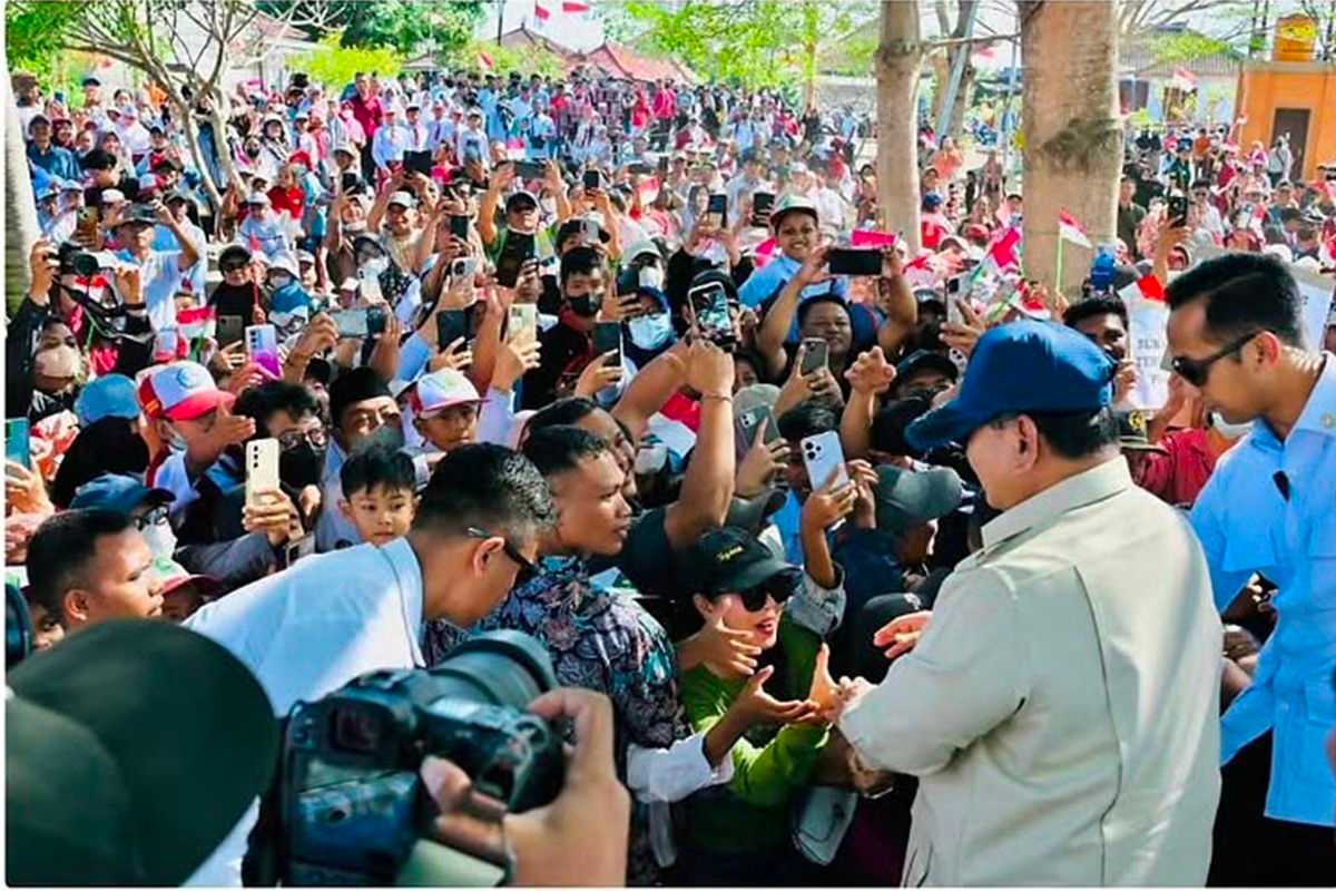 Kunjungan Kerja Kepresidenan di Bali: Ribuan Warga Jembrana Sambut Meriah Kedatangan Prabowo, Pihak Istana Beri Apresiasi Tinggi