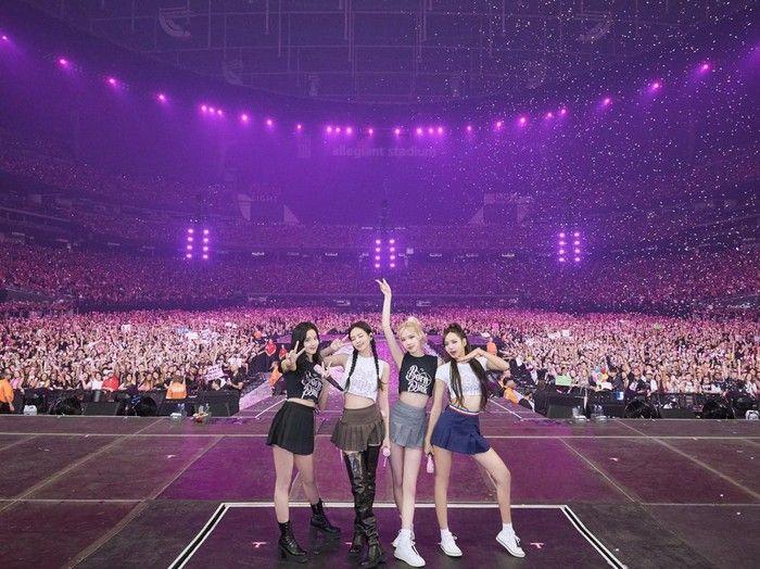 Isu Kontrak Dengan YG Entertainment, BLACKPINK Sukses Gelar Konser Final di Seoul 