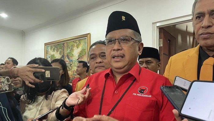 PDIP Pastikan Ridwan Kamil Tidak Akan Menjadi Cawapres Ganjar Pranowo