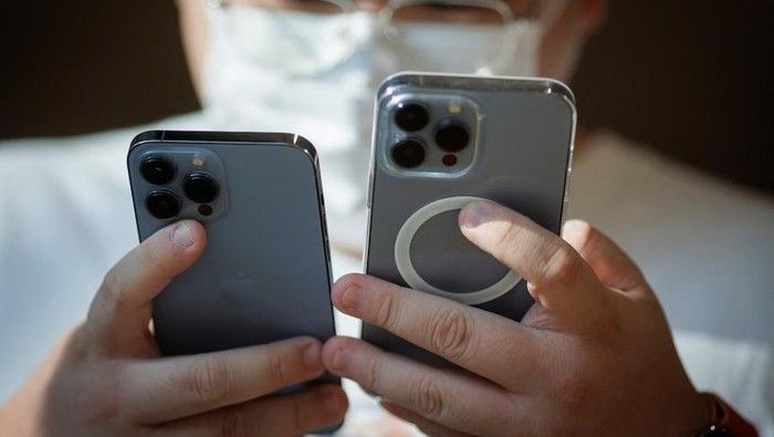 imbas-kebijakan-covid-yang-ketat-di-china-apple-akan-memindahkan-produksi-iphone-ke-india_169.jpeg